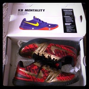 Nike KB Mentality